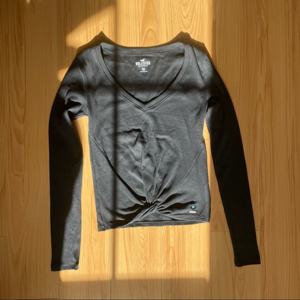 twist front long sleeve top